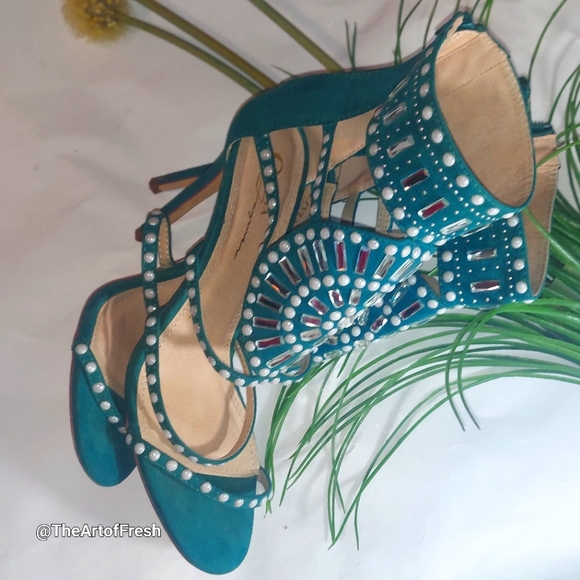 🔥🔥 OLIVIA FERGUSON, 4inch Green Rhinestone Gladiator zipper heels, size 9 - Picture 11 of 14